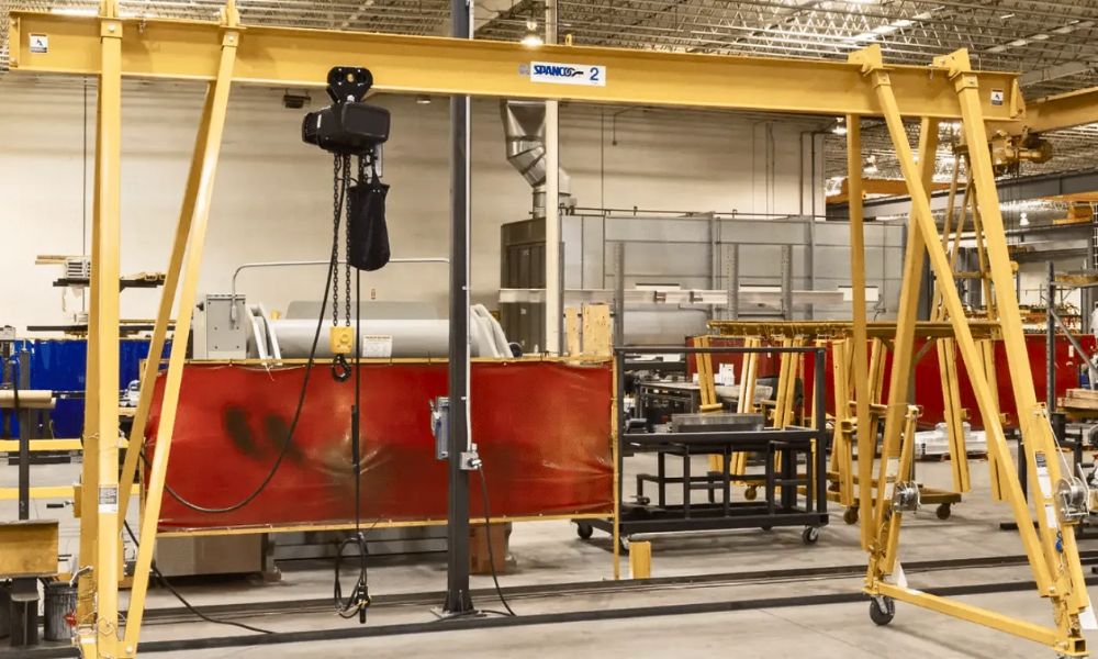 How To Maximize Productivity With Workstation Bridge Cranes